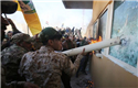 伊拉克抗议者冲击美使馆