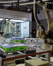 进博会来了！展览面积扩大3万平 新增防疫专区引人注目