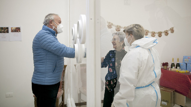 疫情期间的“拥抱小屋”