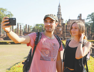 “古城本身就是一部历史书”