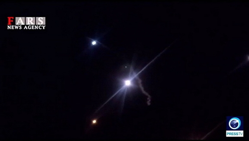 海外网评：伊朗突袭美军基地，复仇开始？