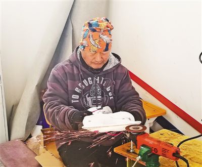 当了几十年滑冰教练，李淳宇—— 帮乡村孩子圆