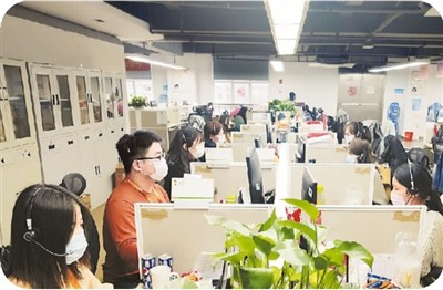 加油：中国旅游业 团结奋斗战疫情