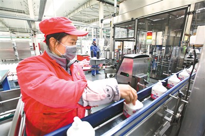 真金白银，助力企业渡难关