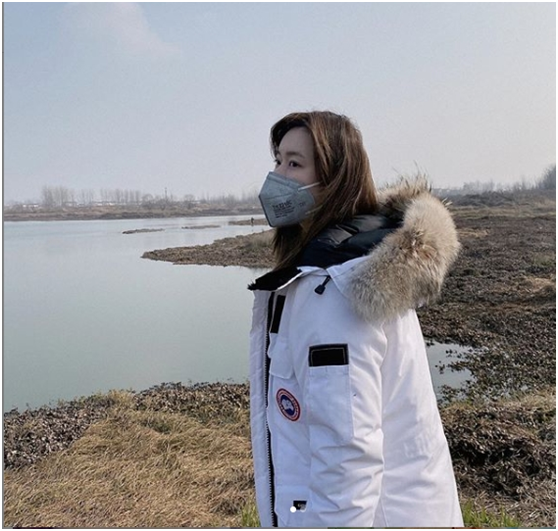 滞留武汉香港模特:日本人会说加油 香港网友却...