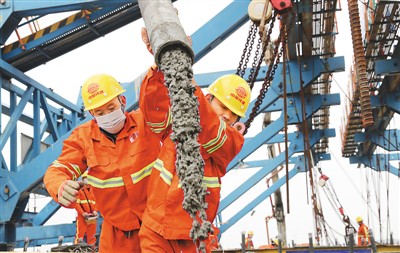 补短板，投资抢抓新机遇