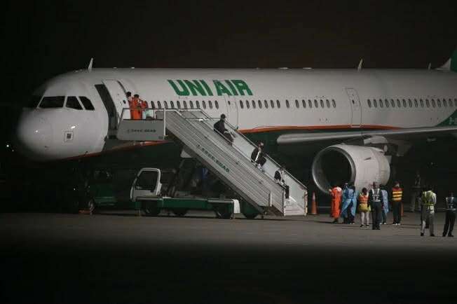 港台腔：戳破民进党当局“防疫优先、弱势优先”的假象