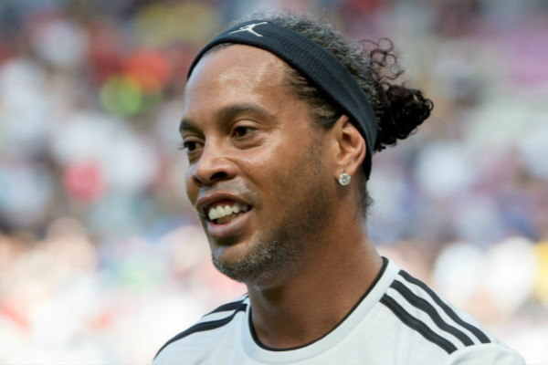ronaldinho-detenido_meitu_1.jpg