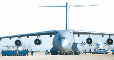 大飞机“三剑客”空中集结