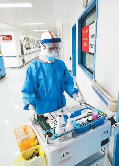 北大援鄂医疗队90后讲述抗疫经历:让青春更有意义