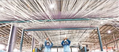 扶贫车间 加速复工（统筹抓好改革发展稳定各项工作）