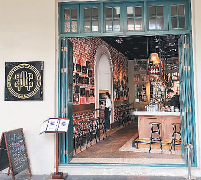 香港多举措严防疫情：加强入境检测 延长规管期限