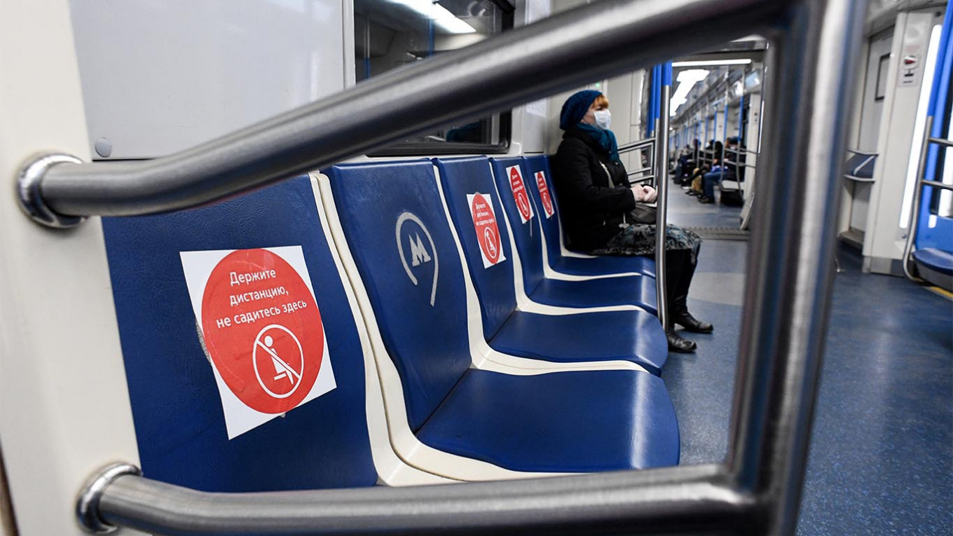 俄罗斯单日新增确诊病例1459例 成为全球第18个确诊数过万国家