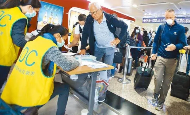 港台腔：民进党当局的“双标病”又犯了