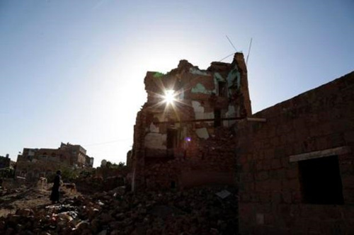 海外网评：特殊时期，也门冲突双方放下武器