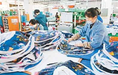 “货币政策效果完全传导到了实体经济”