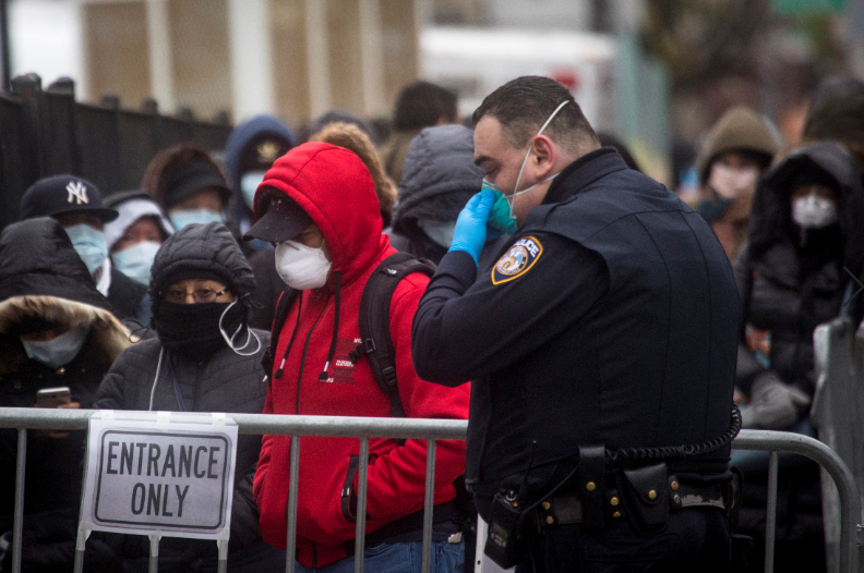 美媒批美国抗疫：外交失控 拖延国际合作