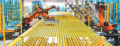 【看！中国经济奋力突围(18)】新产业，你追我赶