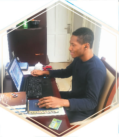 “我与中国朋友一起战疫”