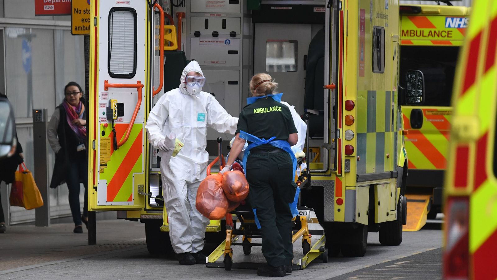 skynews-coronavirus-uk_4972139.jpg