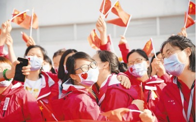 万众一心，打赢这场人民战争