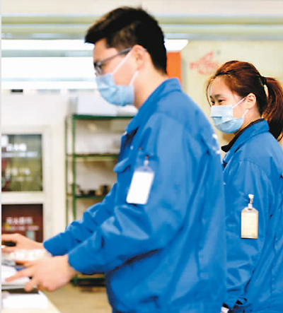 各地暖风吹 侨企复工复产忙