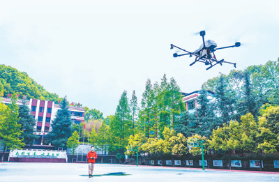 科技战疫，书写东方壮丽史诗(战疫情 促发展 迎