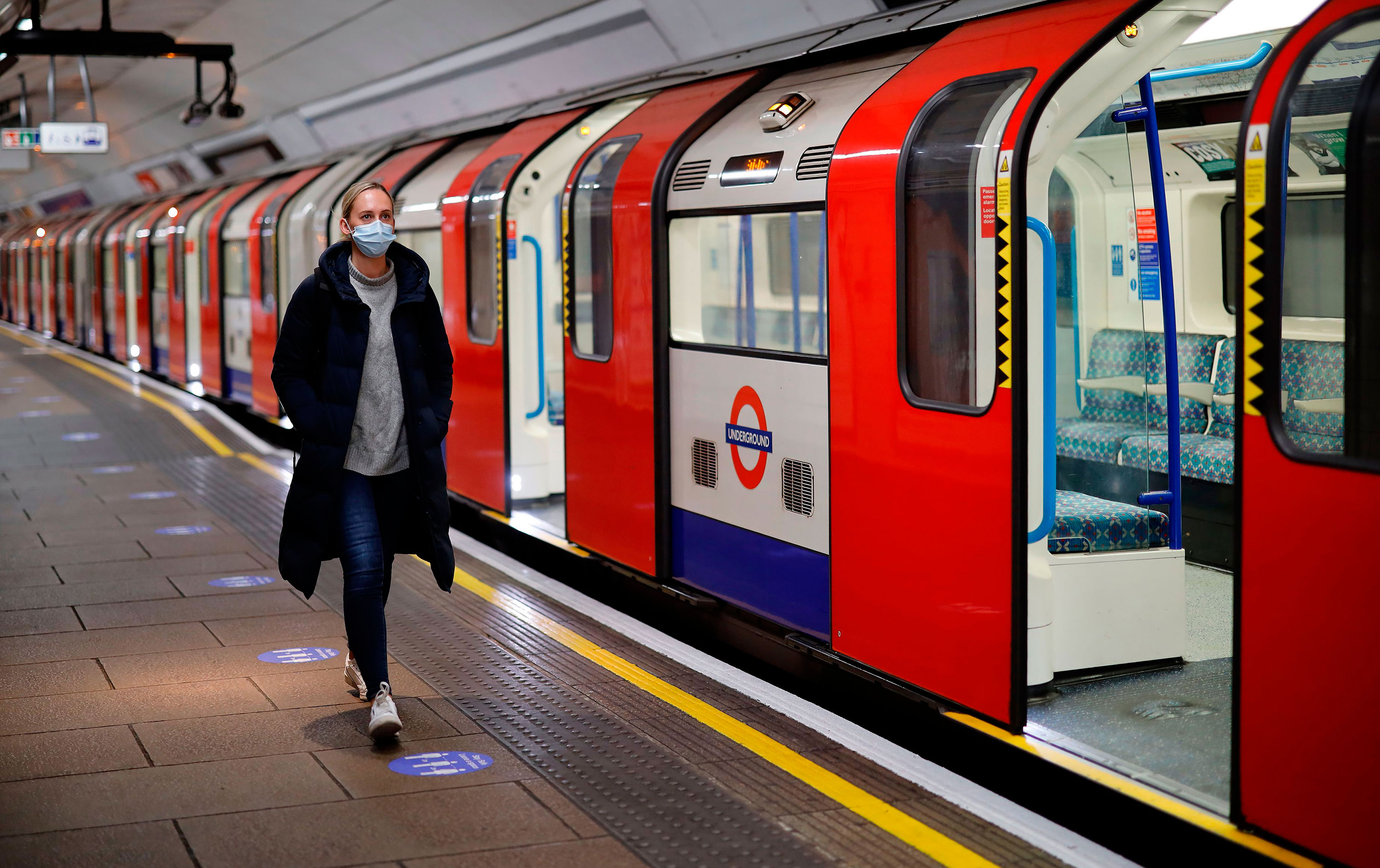 英国伦敦交通局疫情损失或达40亿英镑 紧急请求