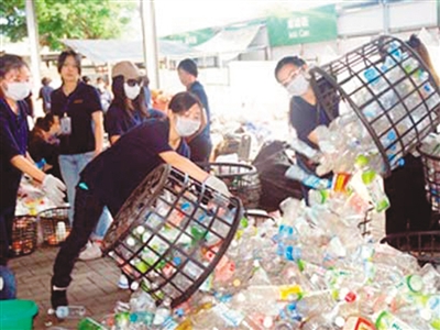 环保志工“能量强”——岛内看环保系列报道之