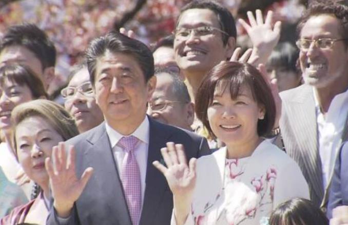 花公款招待自己人？日本500多名法律人士将集体