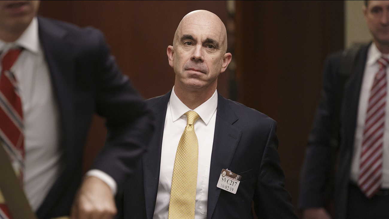 让下属遛狗洗衣服，蓬佩奥被调查！