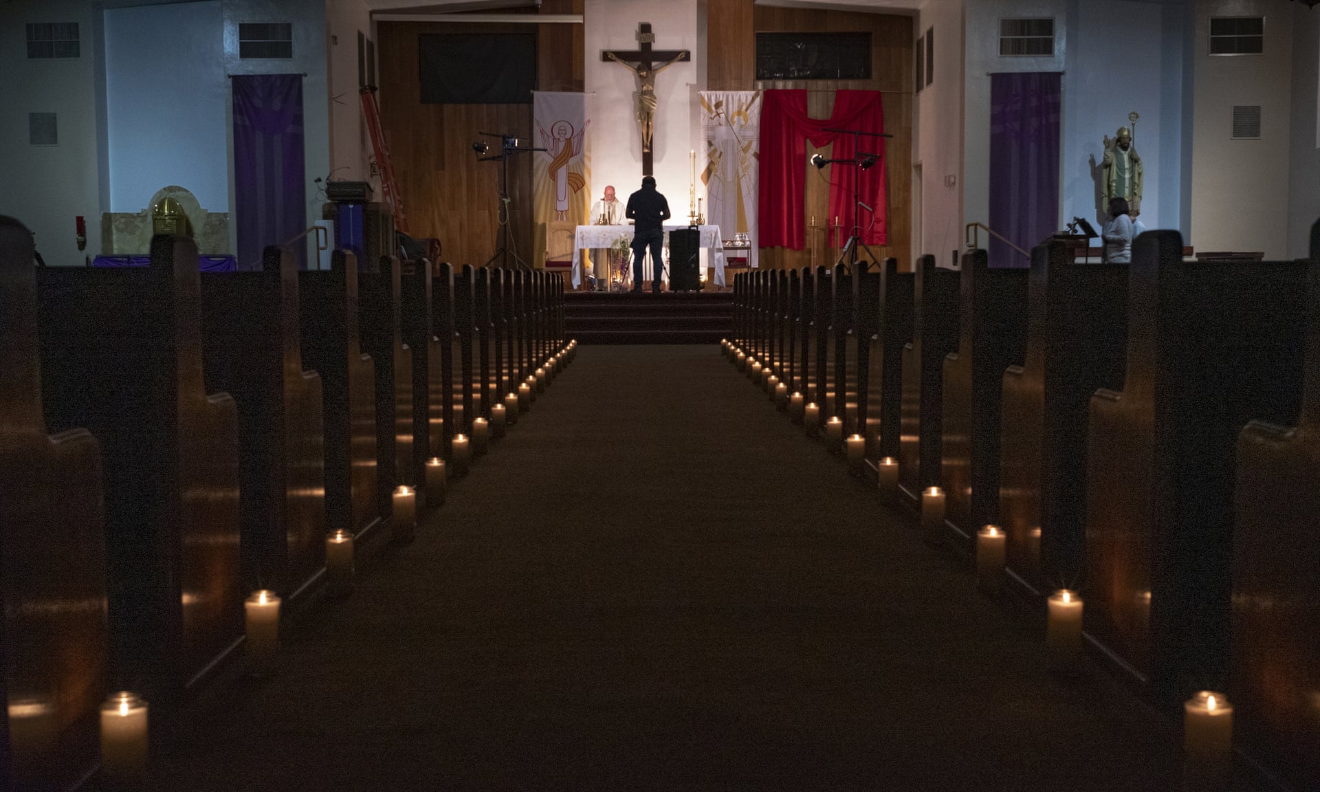 美国加州超1200牧师违反州禁令 迫不及待要恢复面