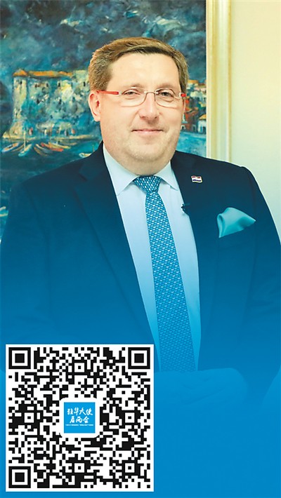 “中国定能实现全面建成小康社会目标”（驻华