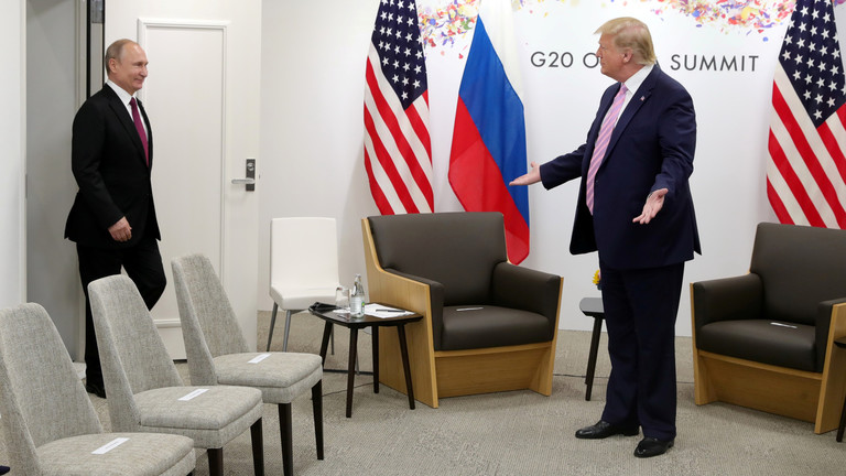 美俄总统通电话 克宫：普京还没决定参加G7峰会