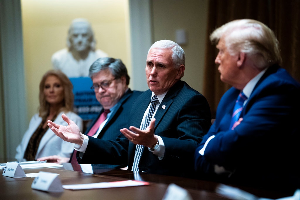 彭斯要求州长淡化疫情反弹 称病例激增是因为检