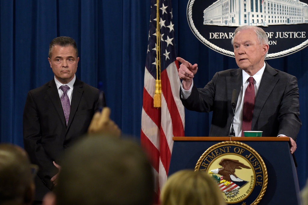 美司法部民事部门负责人宣布将辞职 刚签署对博