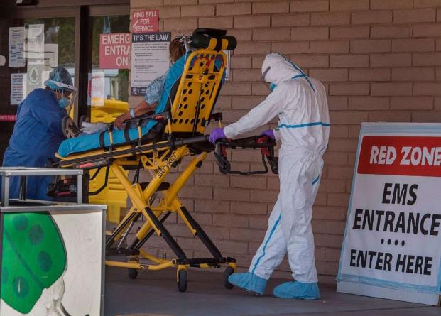 美国17州住院人数上升 疾控中心：未来3周或有