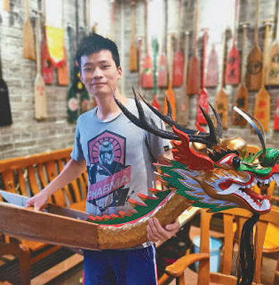 且琢且磨 栩栩如生