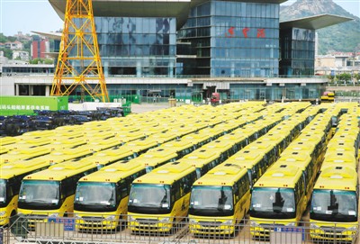 汽车“出海”，稳稳转起来