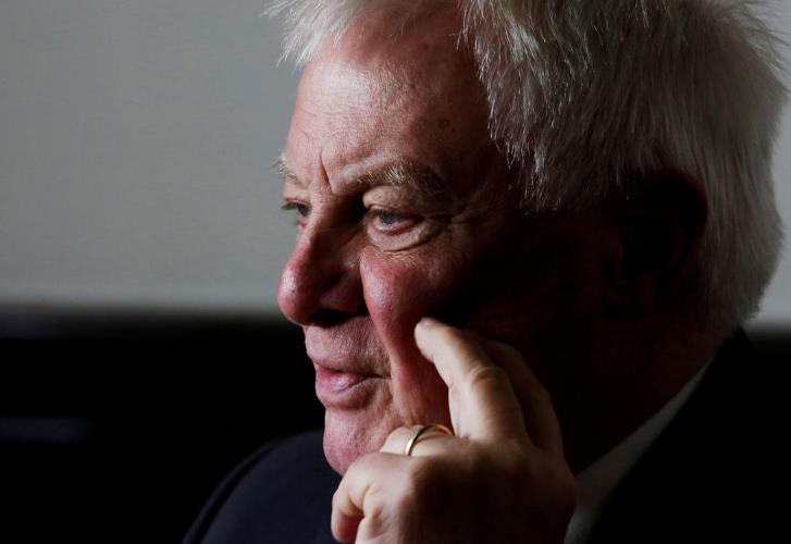 【海外网深一度】又拿香港“护照问题”说事，