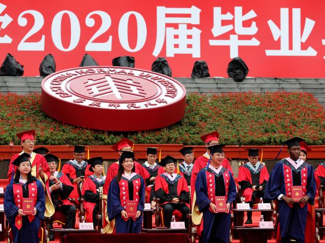 海外网评：“史上最难毕业季”是成长的试炼