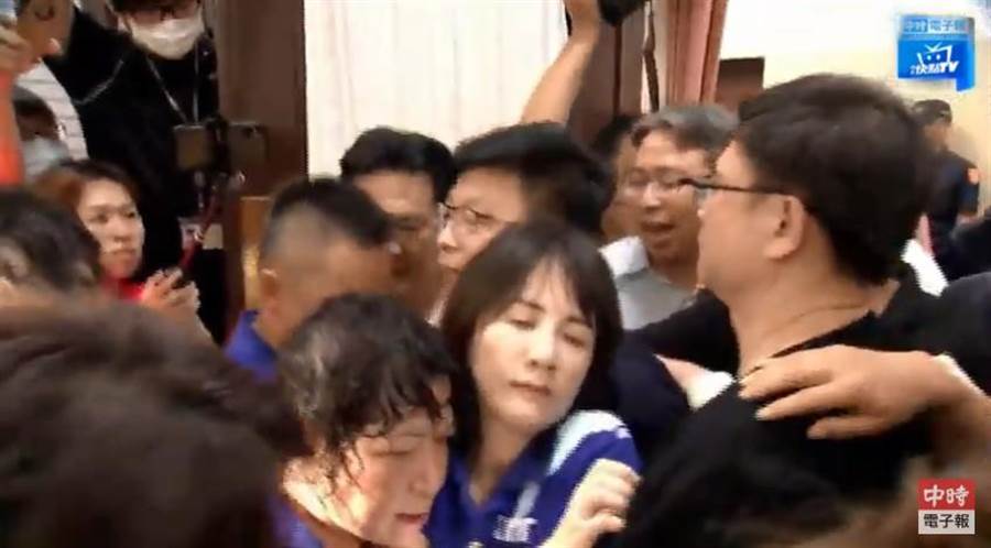 1594688643354397.jpg 20200714001005.jpg