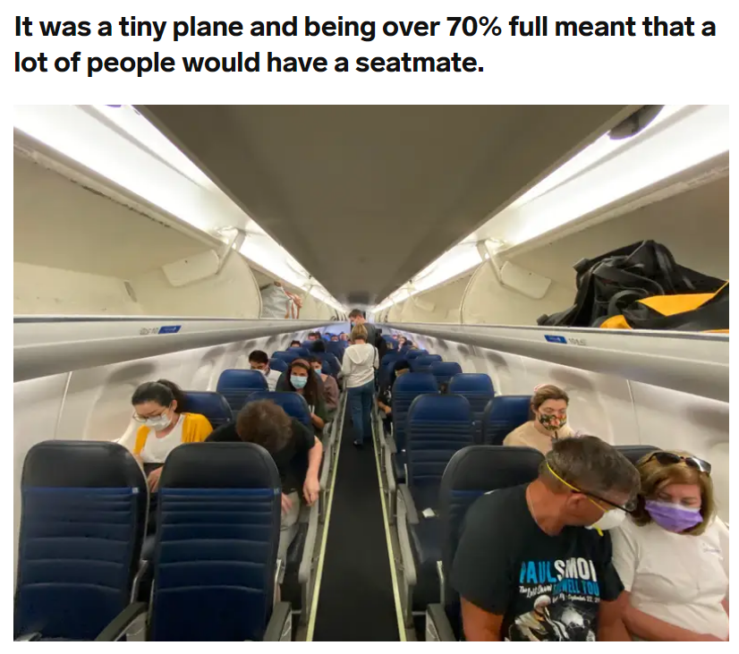 美国记者疫情期间体验美联航：空喊防疫口号 试