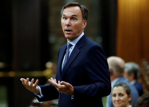 加拿大财长承认与慈善组织存在金钱往来 被要求