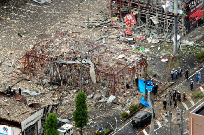 福岛突发爆炸致1死17伤 亲历者:以为雷劈下来 天