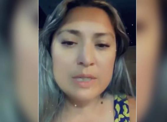 美国歌手辱骂亚裔“滚回国”惹众怒 事后道歉：