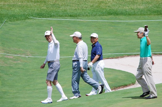 东京知事要求民众