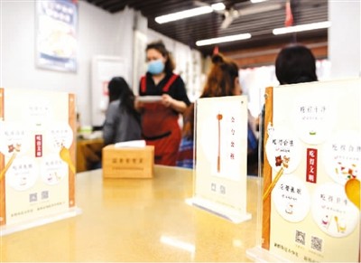 每年餐桌上浪费约为12% 制止餐饮浪费破三大误区