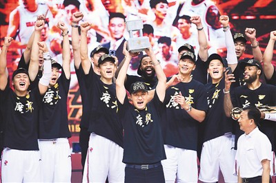 这个篮球的夏天，值得纪念