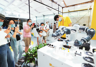 中国为世界经济复苏注入信心动力